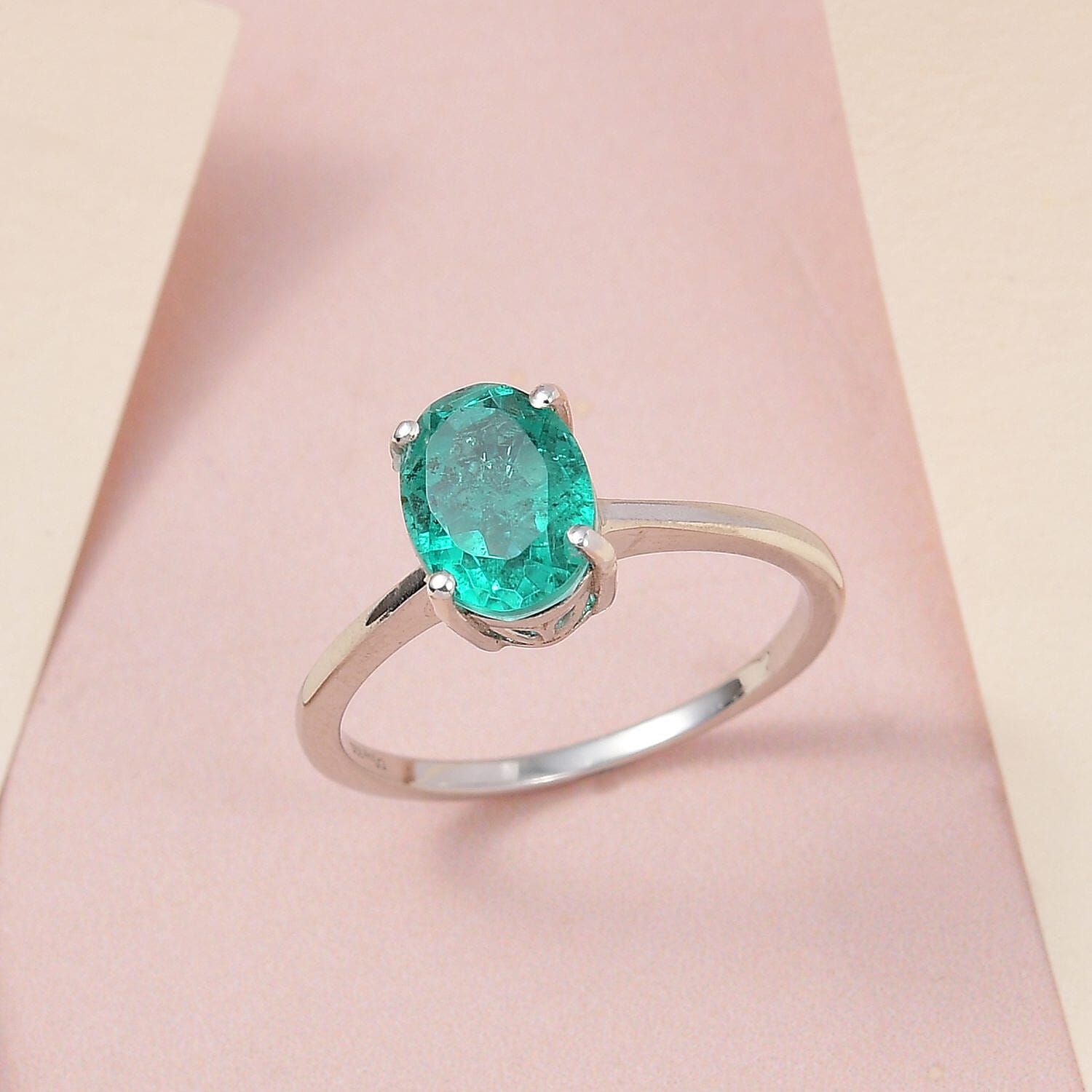 Oval / 6 - Product card gallery slide 2 (9431578804479)