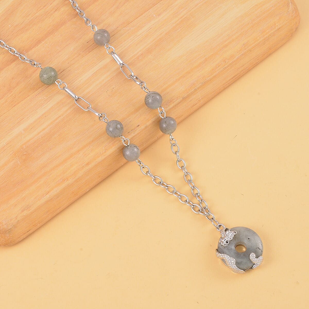 Malagasy Labradorite Dragon Pendant Necklace 20-22 Inches in Silvertone 18.00 ctw image number 1