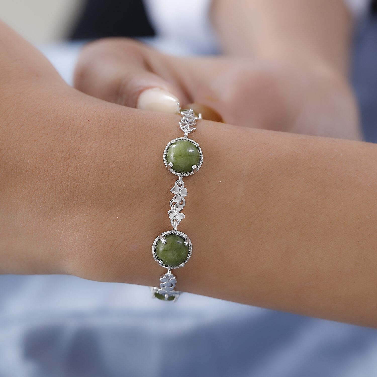 Default Title - Product card gallery slide 3 (10144755515675)