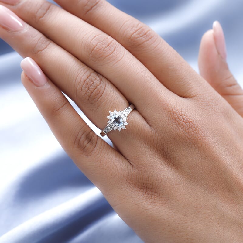 Premium Espirito Santo Aquamarine and Moissanite Sunburst Ring in Platinum Over Sterling Silver (Size 10.0) 0.65 ctw