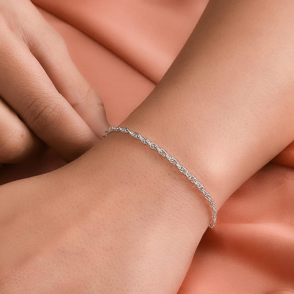 Artisan Crafted Sterling Silver Rope Bracelet (7.25 In) 2.20 Grams image number 2