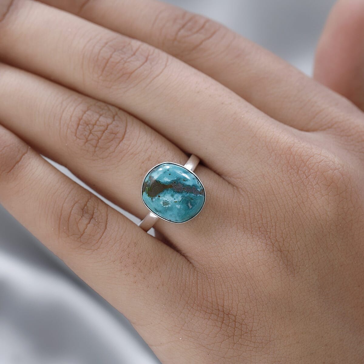 Artisan Crafted Sierra Nevada Turquoise Solitaire Ring in Sterling Silver (Size 9.0) 5.25 ctw image number 2