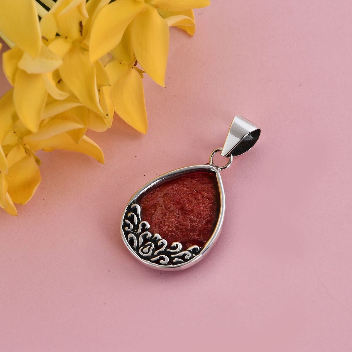 Sponge Coral Pendant in Sterling Silver image number 1