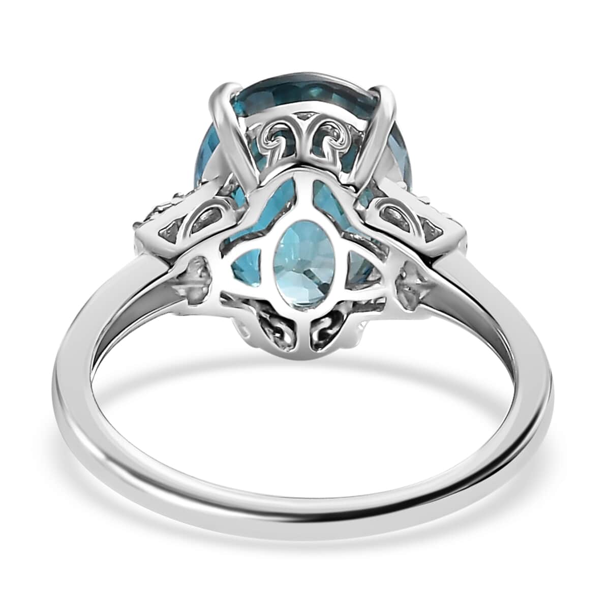 LUXORO 14K White Gold AAA Cambodian Blue Zircon and G-H I3 Diamond Ring 2.50 Grams 6.40 ctw image number 4
