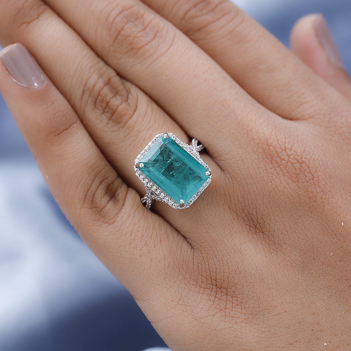 Emeraldine Quartz (Triplet) and White Zircon Halo Ring in Platinum Over Sterling Silver (Size 9.0) 8.70 ctw image number 2