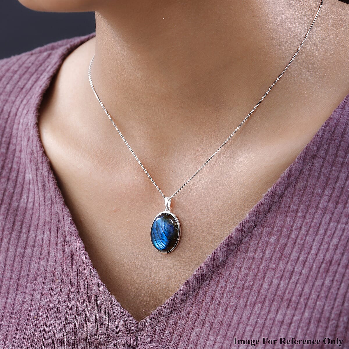 Malagasy Labradorite Solitaire Pendant in Sterling Silver 16.85 ctw image number 2