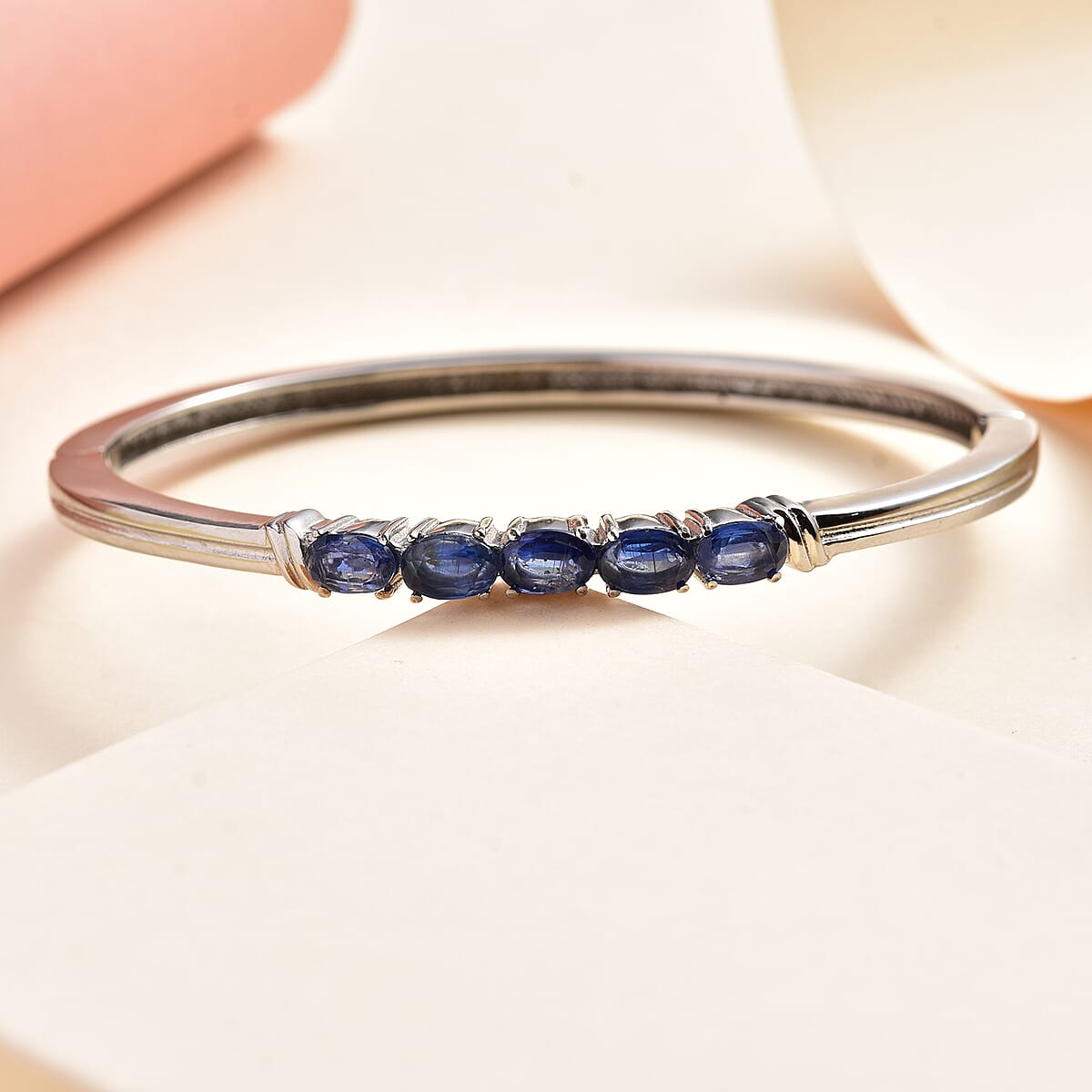 Kashmir Kyanite Bangle Bracelet in Stainless Steel (6.50 In) 2.65 ctw image number 1
