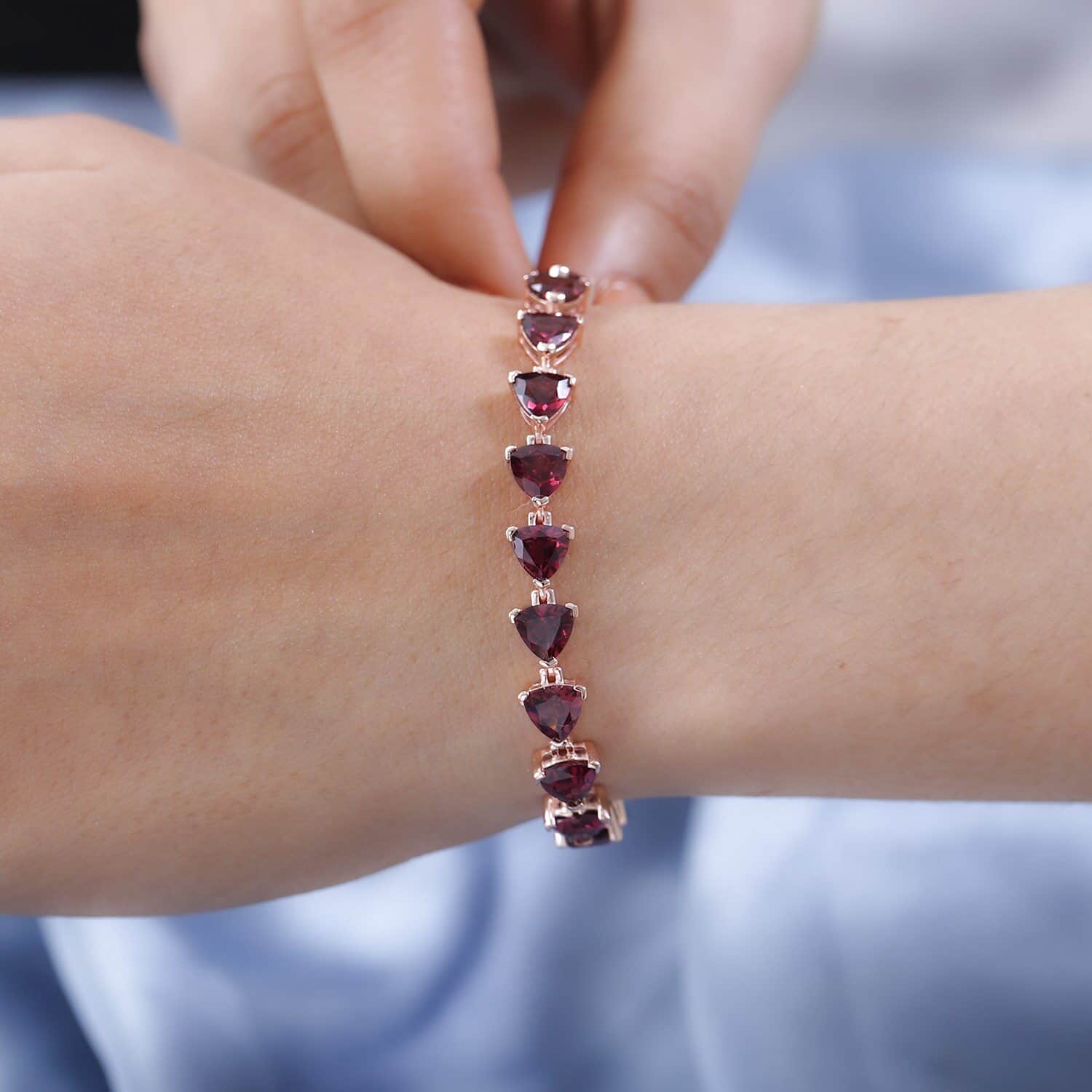 Rose gold deals garnet bracelet