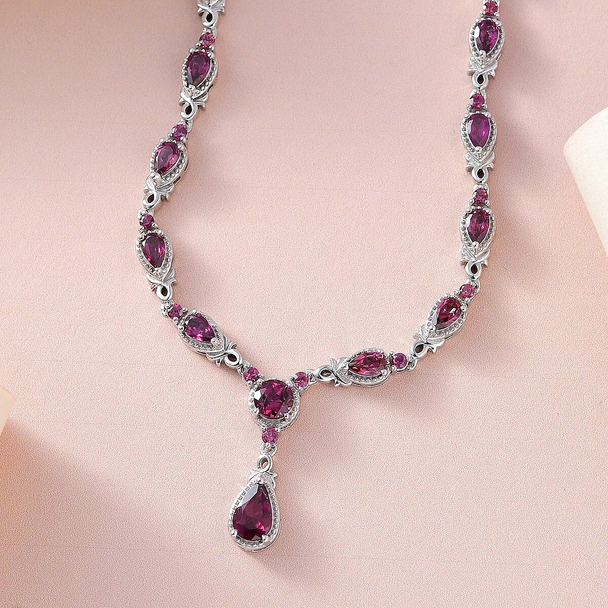 Premium Tanzanian Wine Garnet Necklace 18 Inches in Platinum Over Sterling Silver 5.40 ctw image number 1