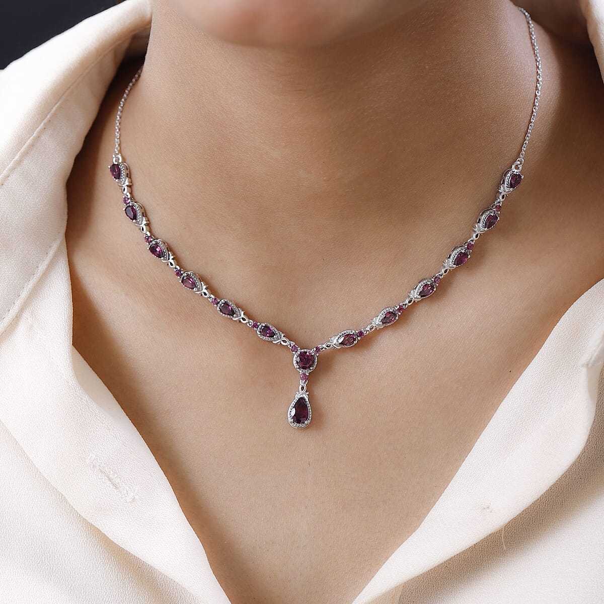 Premium Tanzanian Wine Garnet Necklace 18 Inches in Platinum Over Sterling Silver 5.40 ctw image number 2
