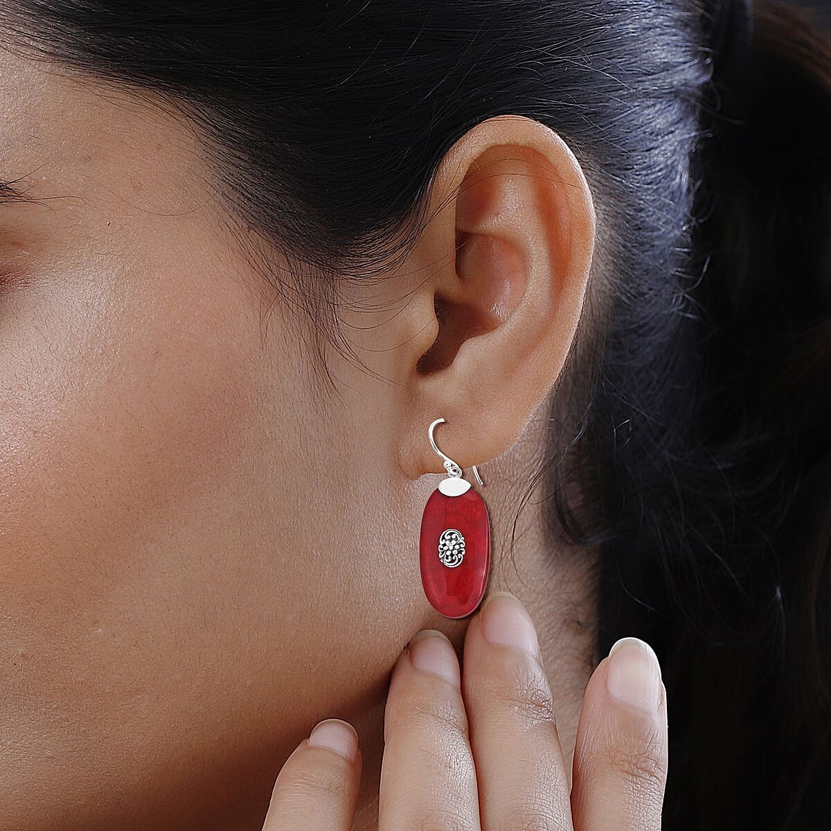 Sponge Coral Oval Shape Earrings in Sterling Silver image number 2