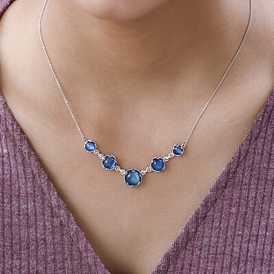 Aurora Moonstone (D) Necklace 18 Inches in Platinum Over Sterling Silver 9.50 ctw
