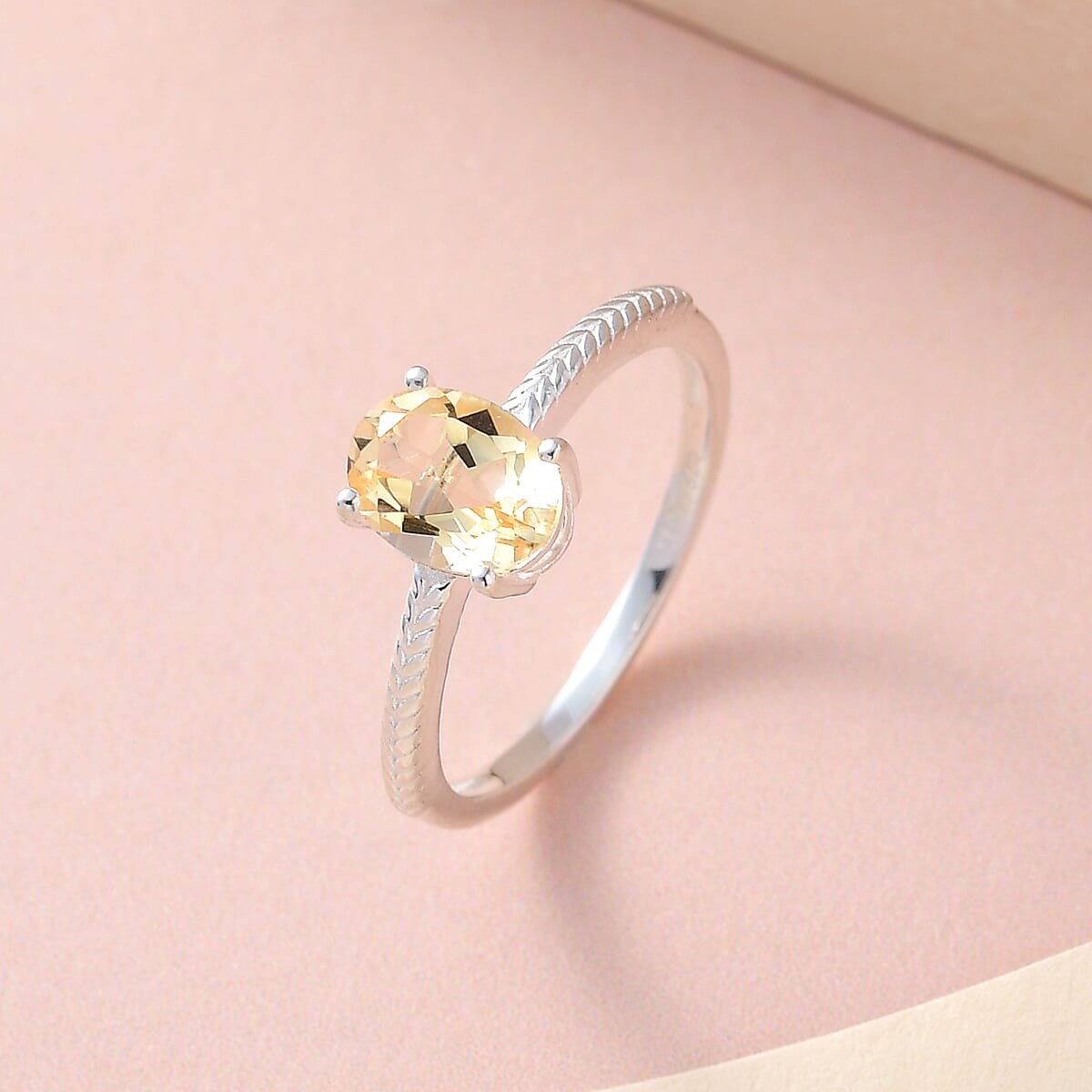 Brazilian Citrine Solitaire Ring in Sterling Silver (Size 9.0) 1.15 ctw image number 1