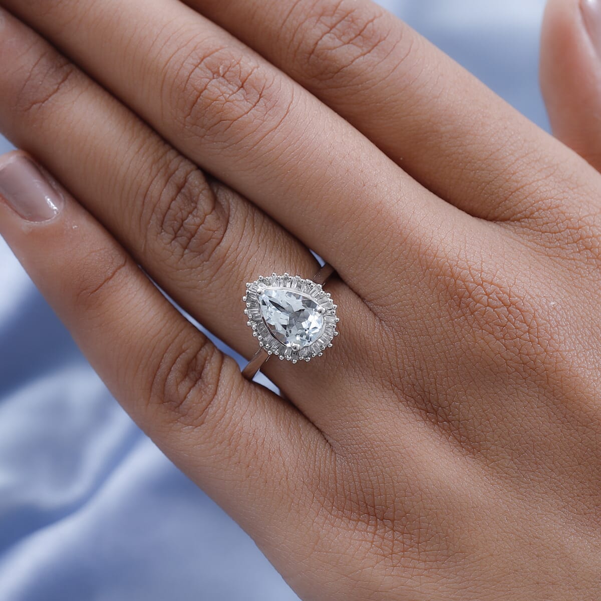 Premium Mangoro Aquamarine, Diamond (0.25 cts) Halo Ring in Platinum Over Sterling Silver (Size 6.0) 2.00 ctw image number 2