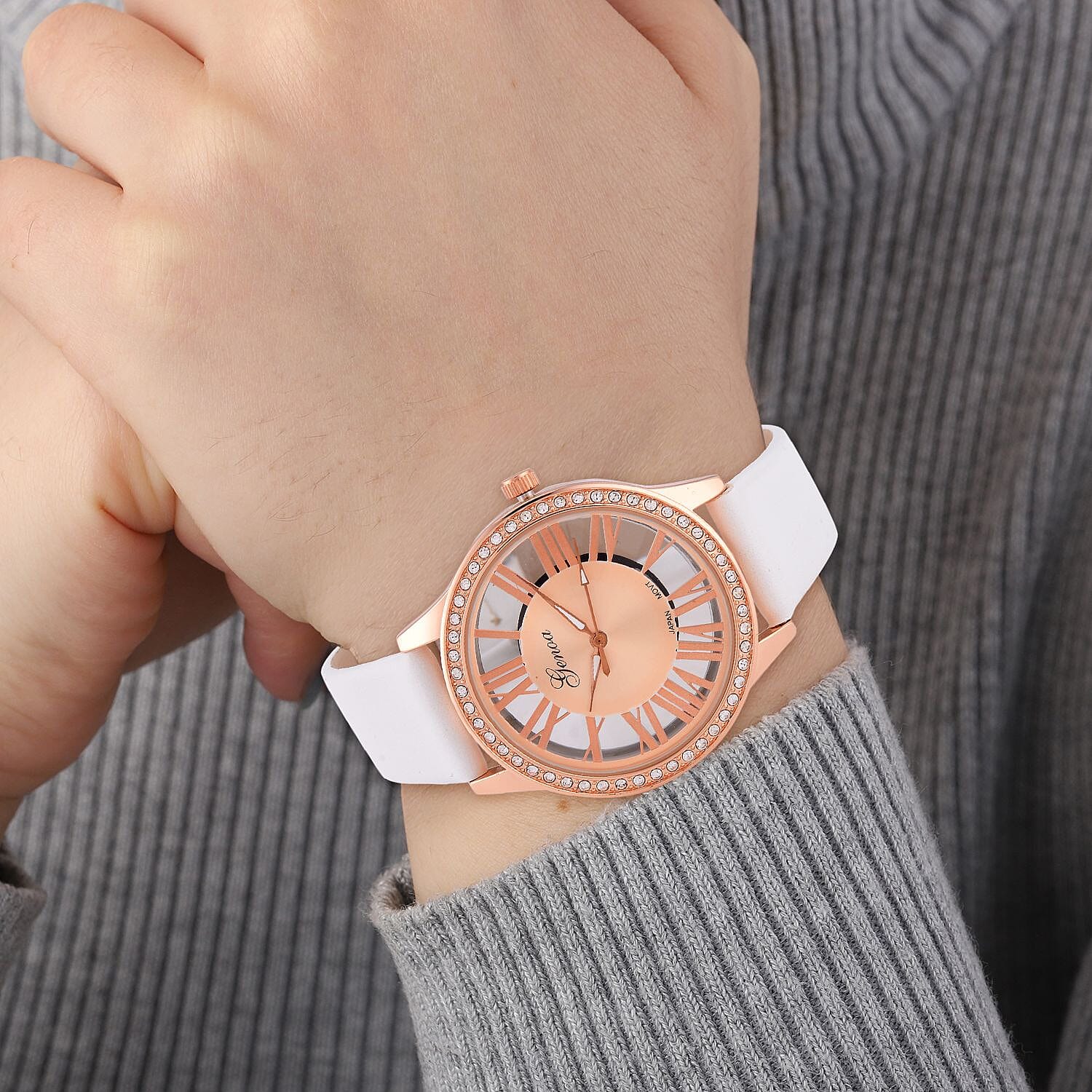 White - Product card gallery slide 3 (10144812957979)