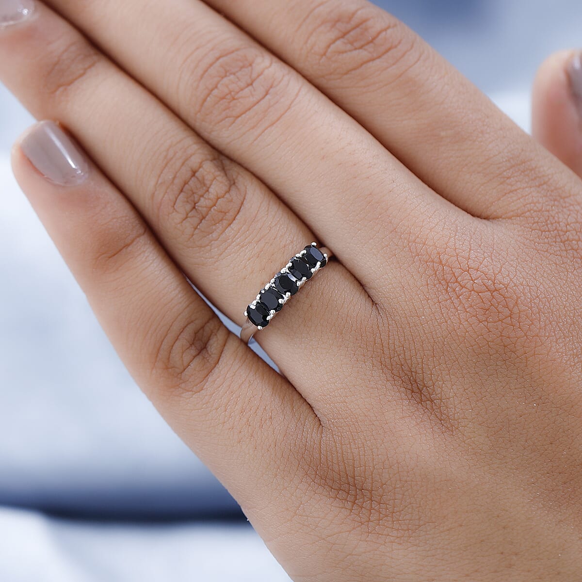 Thai Black Spinel 5 Stone Ring in Sterling Silver (Size 5.0) 1.10 ctw image number 2