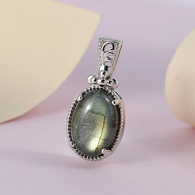Karis Malagasy Labradorite Solitaire Pendant in Platinum Bond 6.25 ctw