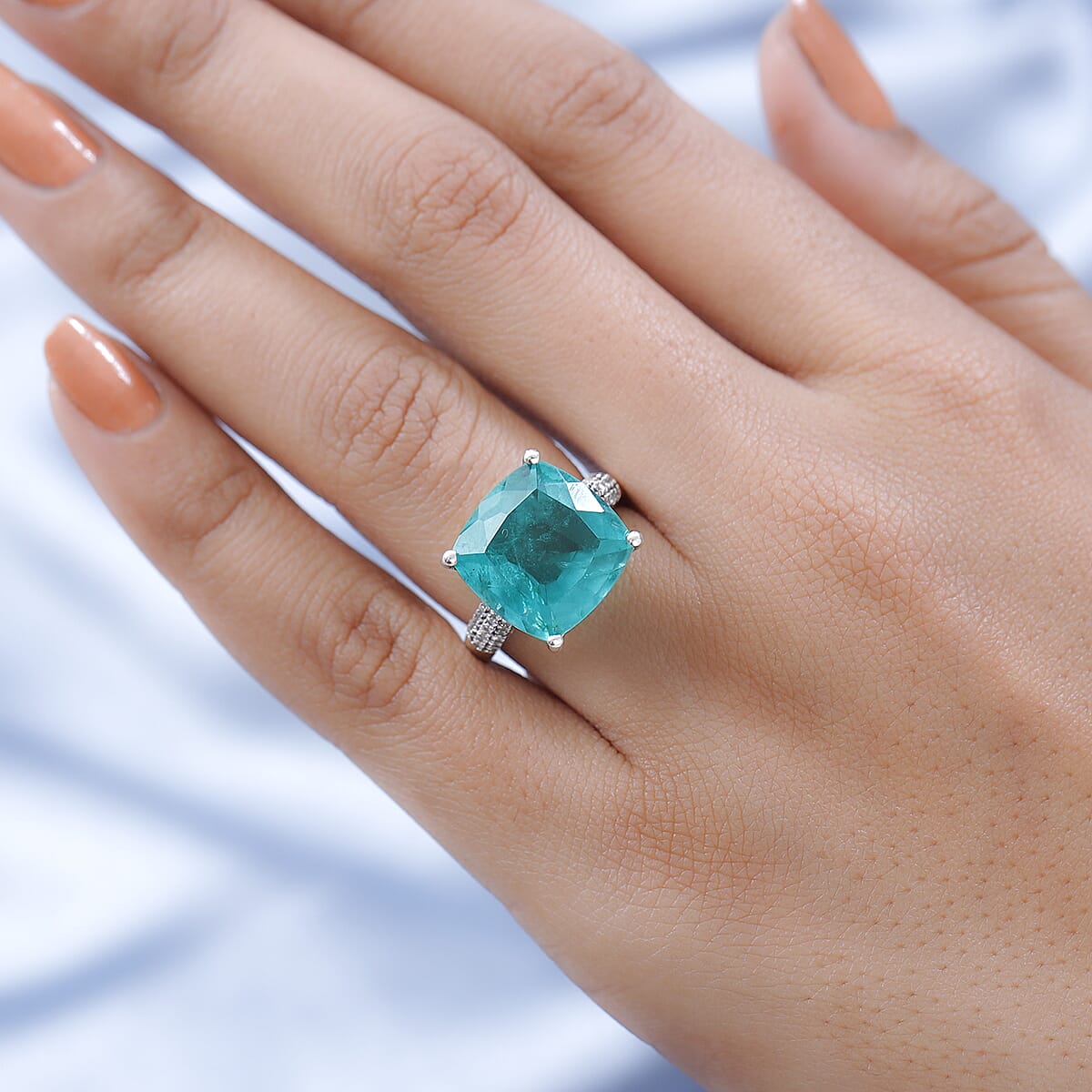 Emeraldine Quartz (Triplet) and Natural White Zircon Ring in Platinum Over Sterling Silver (Delivery in 7-10 Business Days) 11.50 ctw image number 2