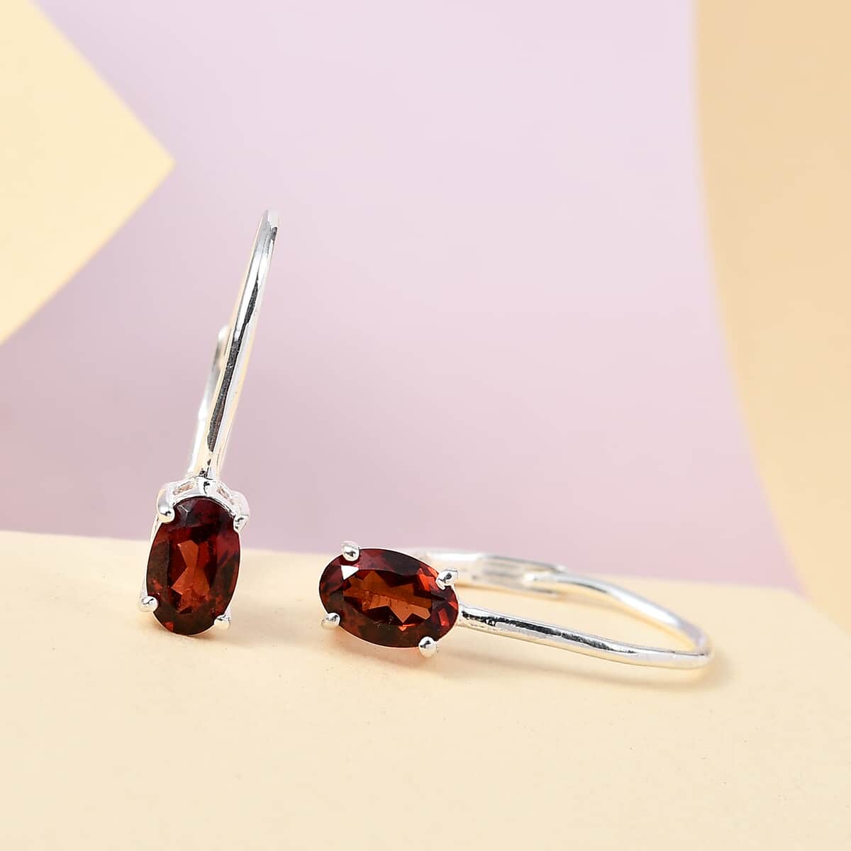 Mozambique Garnet Lever Back Earrings in Sterling Silver 0.85 ctw image number 1