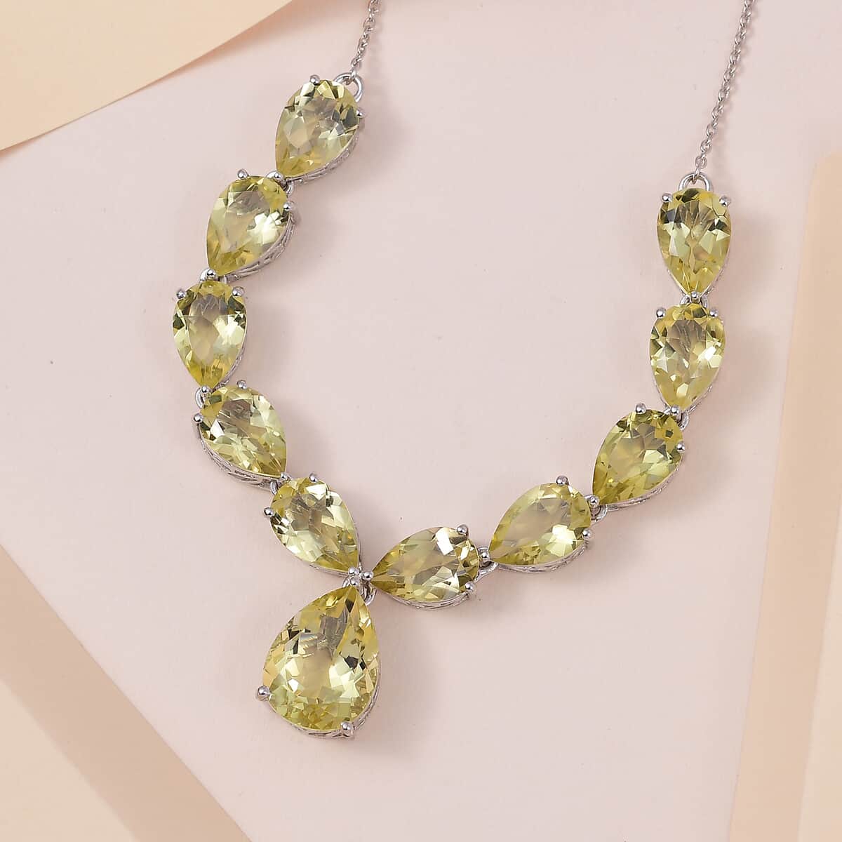 Ouro Verde Quartz Necklace 18-20 Inches in Platinum Over Sterling Silver 35.65 ctw image number 1