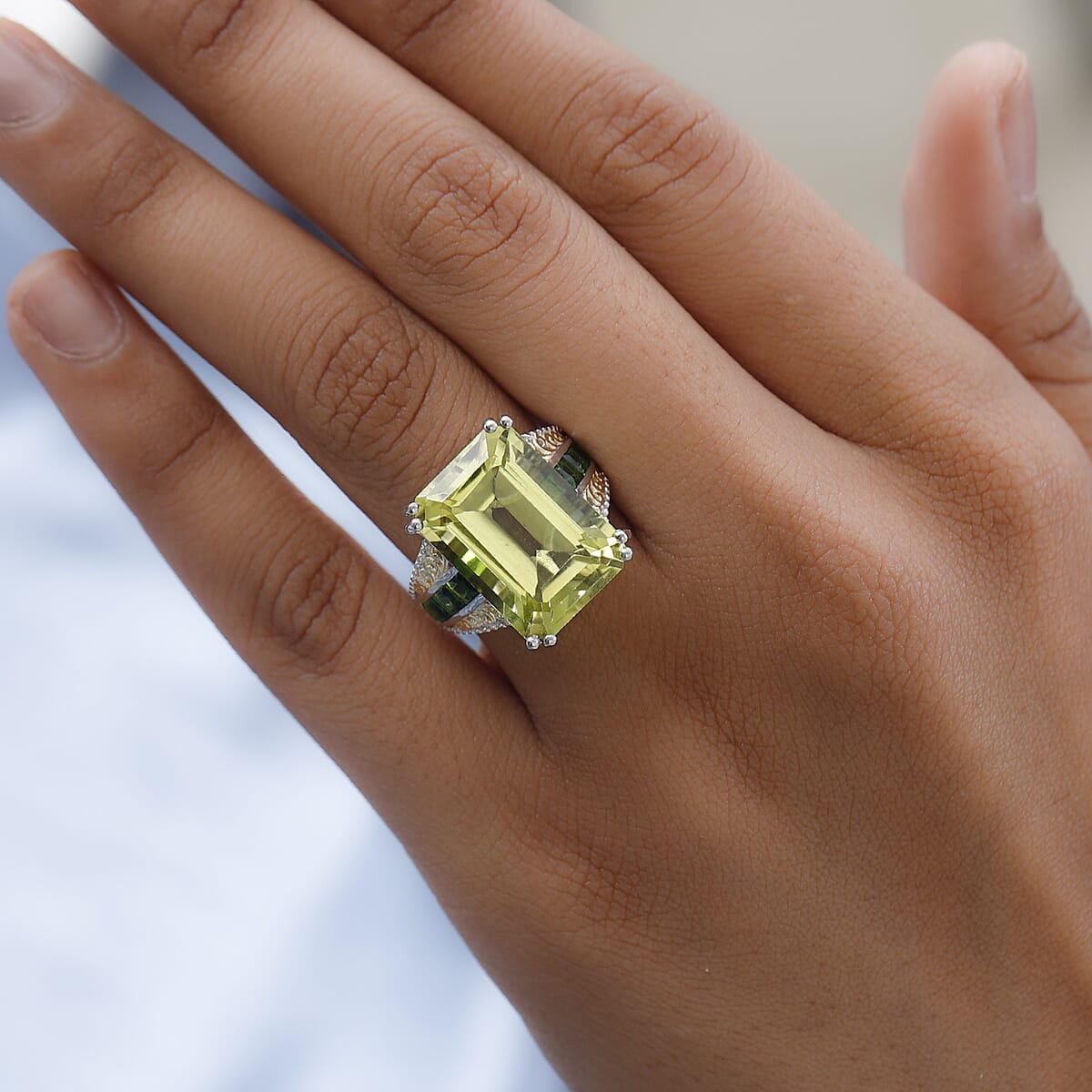 Ouro Verde Quartz and Chrome Diopside Ring in Vermeil YG and Platinum Over Sterling Silver (Size 10.0) 14.90 ctw image number 2