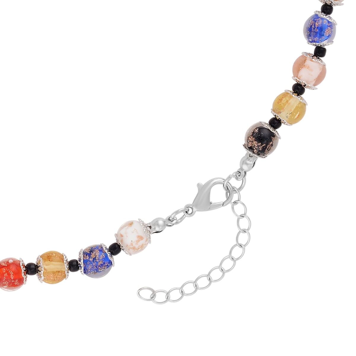 Black Glass Beaded Necklace in Silvertone 20-22 Inches image number 3