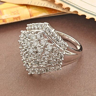 10K White Gold Diamond Ring (Size 7.0) 4.75 Grams 1.50 ctw