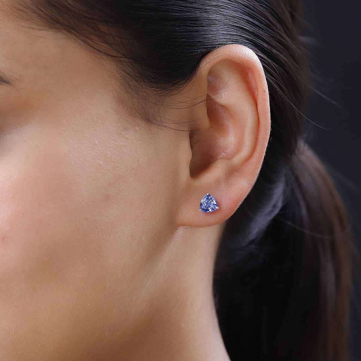 Luxoro 10K White Gold Premium Tanzanite Solitaire Stud Earrings 2.00 ctw image number 2