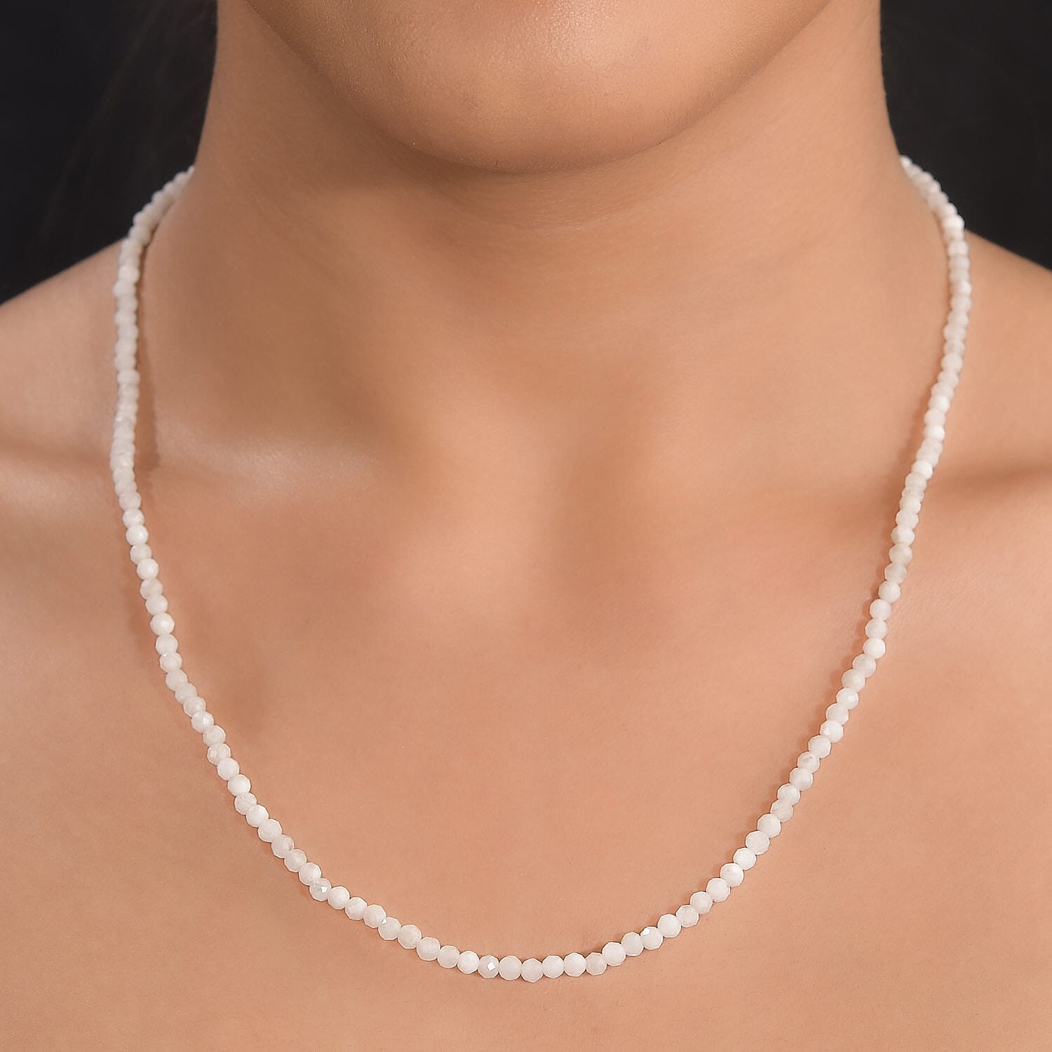 Kuisa Rainbow Moonstone Beaded Necklace 20 Inches in Platinum Over Sterling Silver 36.15 ctw