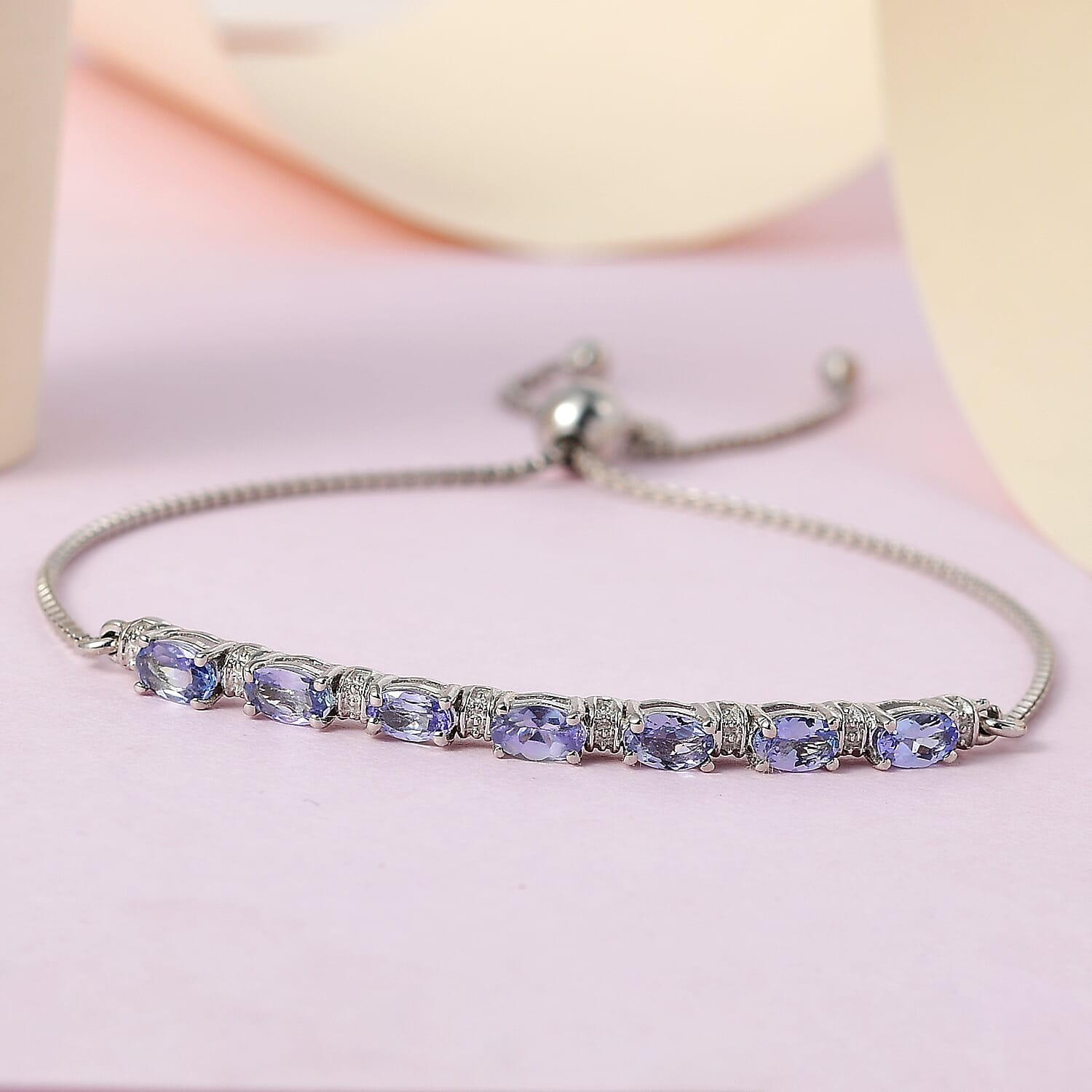 Default Title - Product card gallery slide 2 (10144865190171)