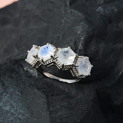 Premium Rainbow Moonstone Ring in Platinum Over Sterling Silver (Size 10.0) 4.00 ctw