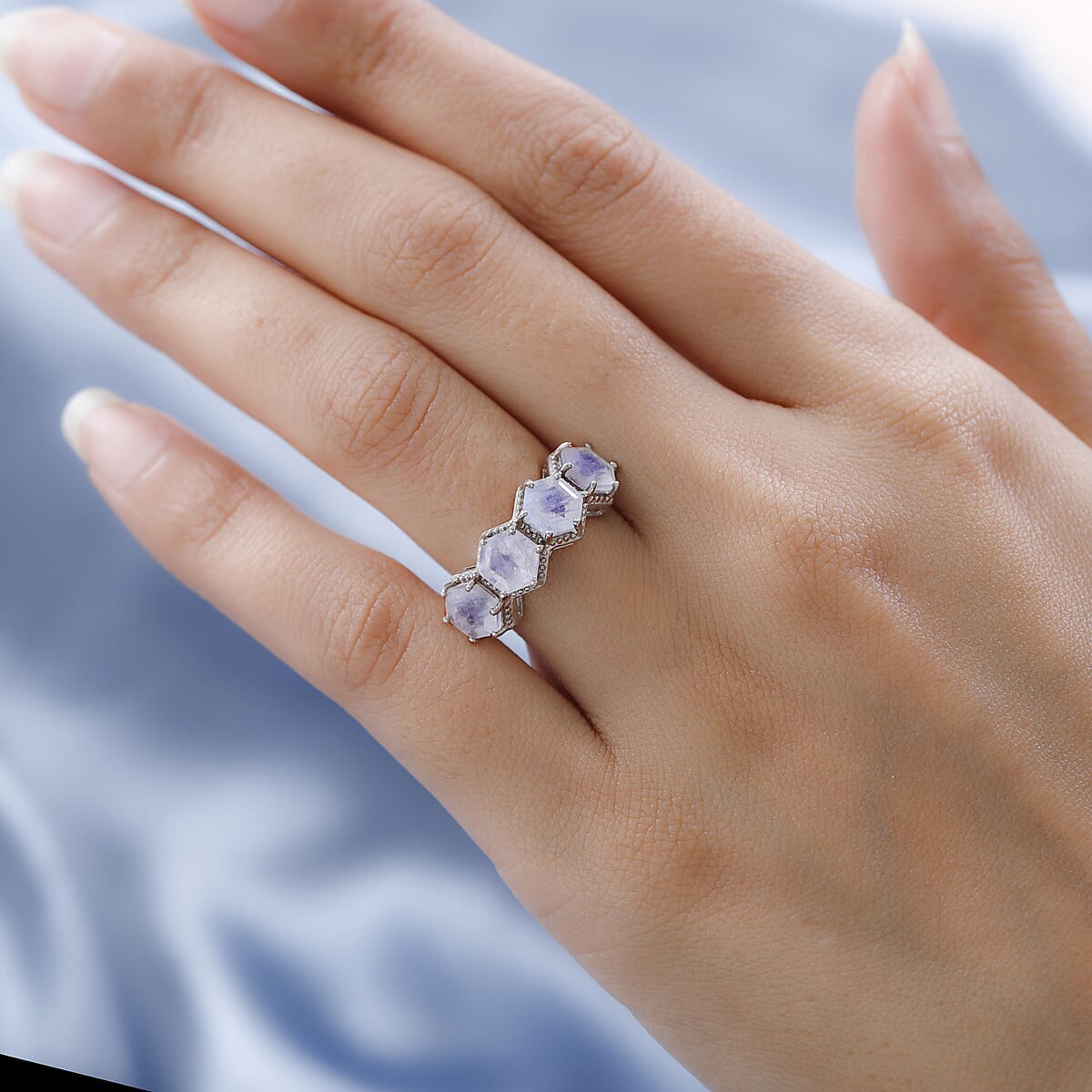 Premium Rainbow Moonstone Ring in Platinum Over Sterling Silver (Size 8.0) 4.00 ctw image number 2