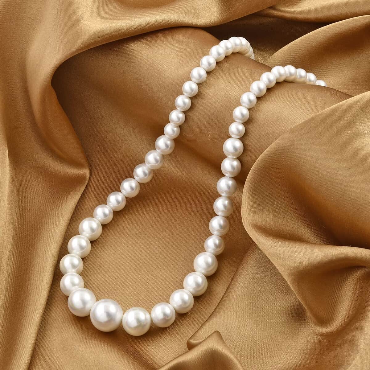 White Shell Pearl 8-16mm Necklace 20-22 Inches in Silvertone image number 1