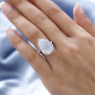 Premium Rainbow Moonstone and Moissanite Ring in Platinum Over Sterling Silver (Size 10.0) 10.75 ctw