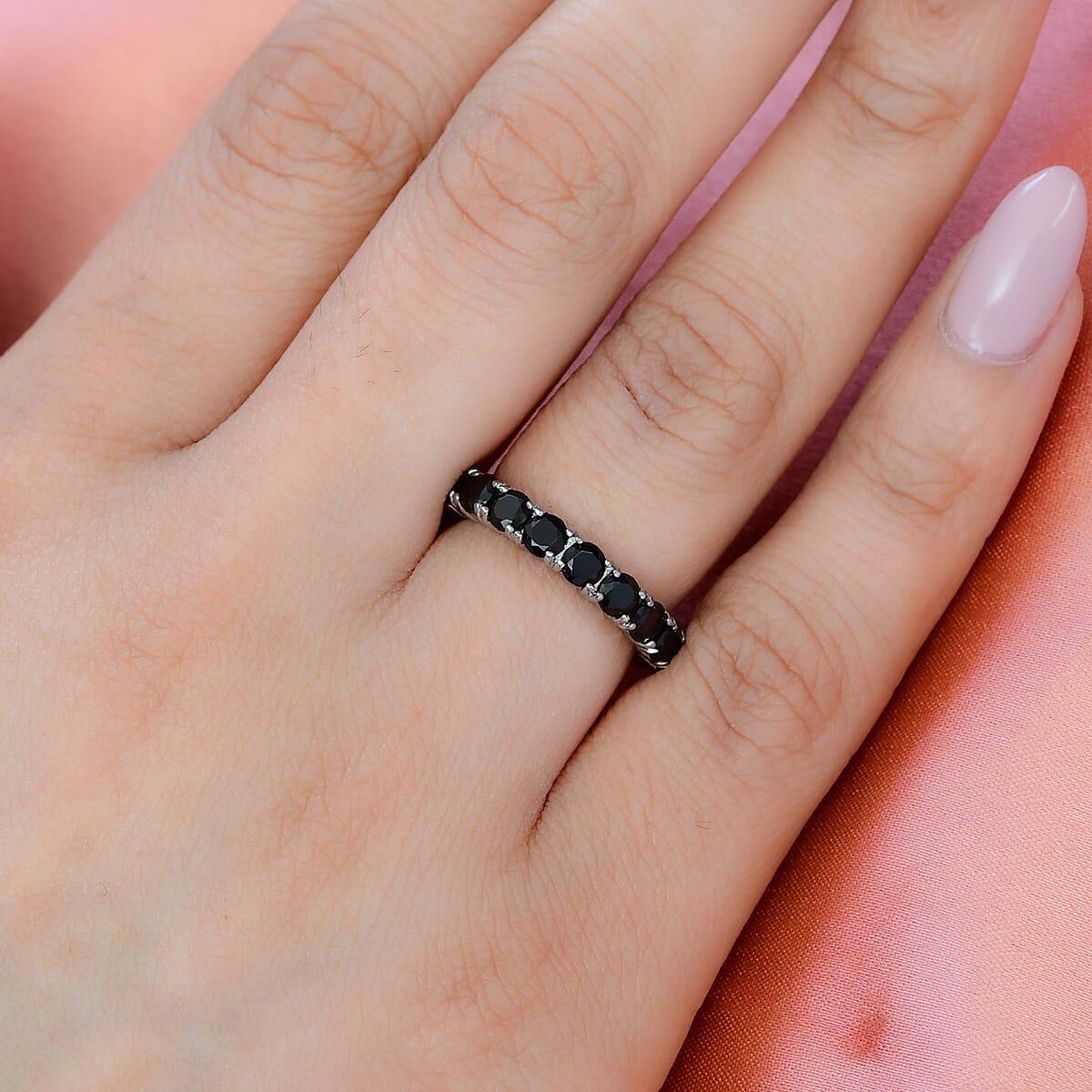 Thai Black Spinel 2.70 ctw Eternity Band Ring in Stainless Steel (Size 8.0) image number 2