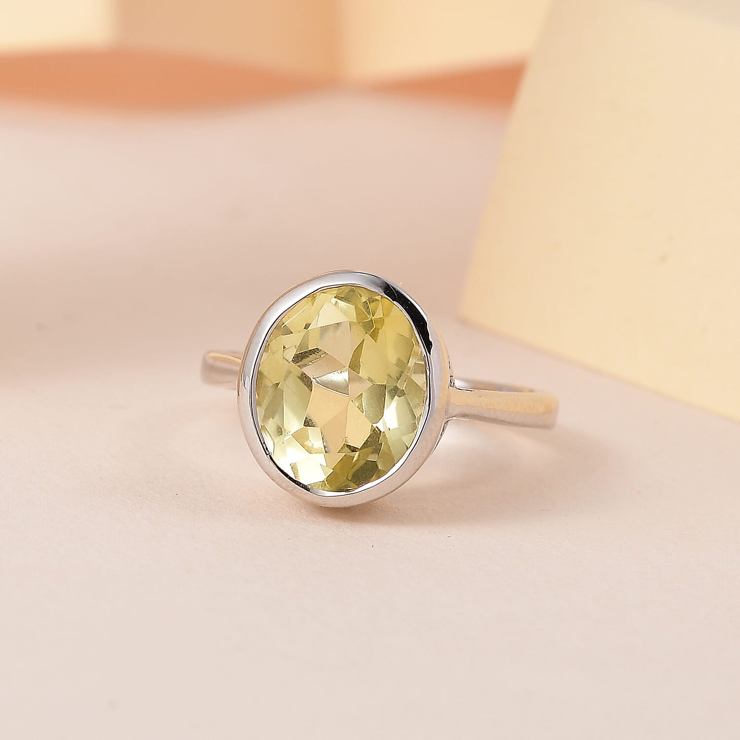 Ouro Verde Quartz Solitaire Ring in Platinum Over Sterling Silver (Size 10.0) 3.25 ctw