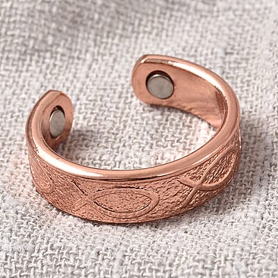 Rugged Pattern Ring in Rosetone (Size 7)