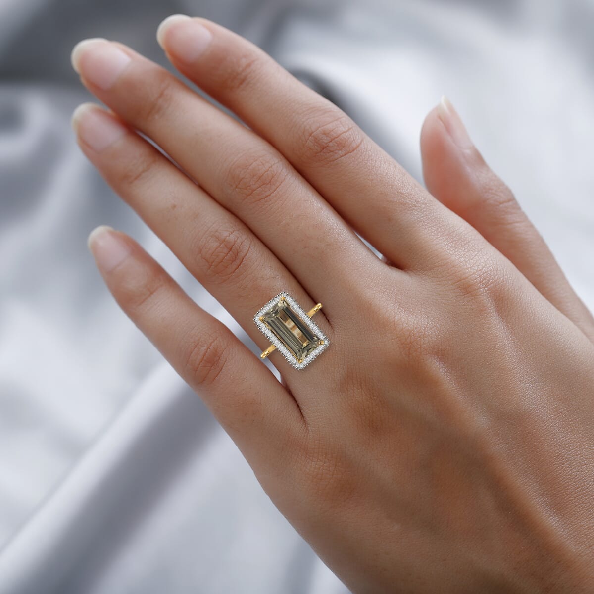 ILIANA 18K Yellow Gold AAA Turkizite and G-H SI Diamond Halo Ring 3.90 Grams 5.50 ctw image number 2