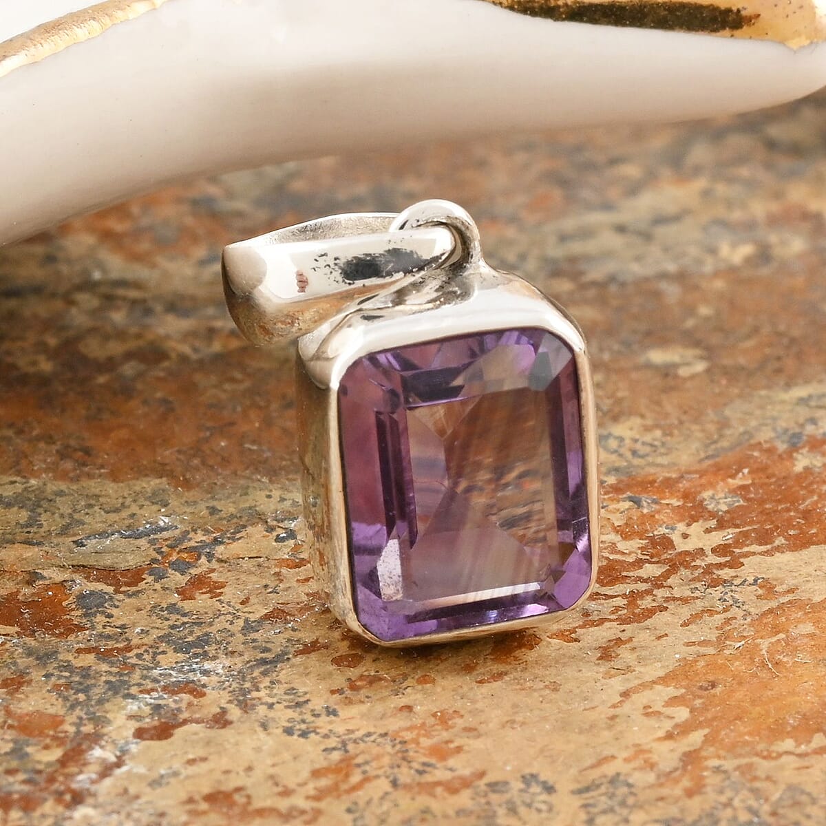 Bali Legacy Amethyst Pendant in Sterling Silver 0.65 ctw image number 1