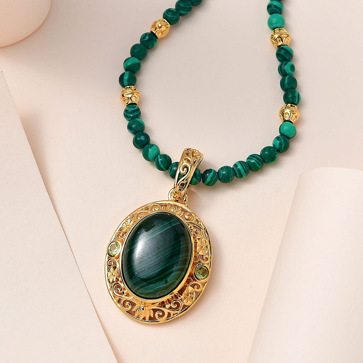 African Malachite and Peridot Beaded Necklace 18-20 Inches in 14K Yellow Gold Over Copper with Magnet 40.80 ctw image number 1