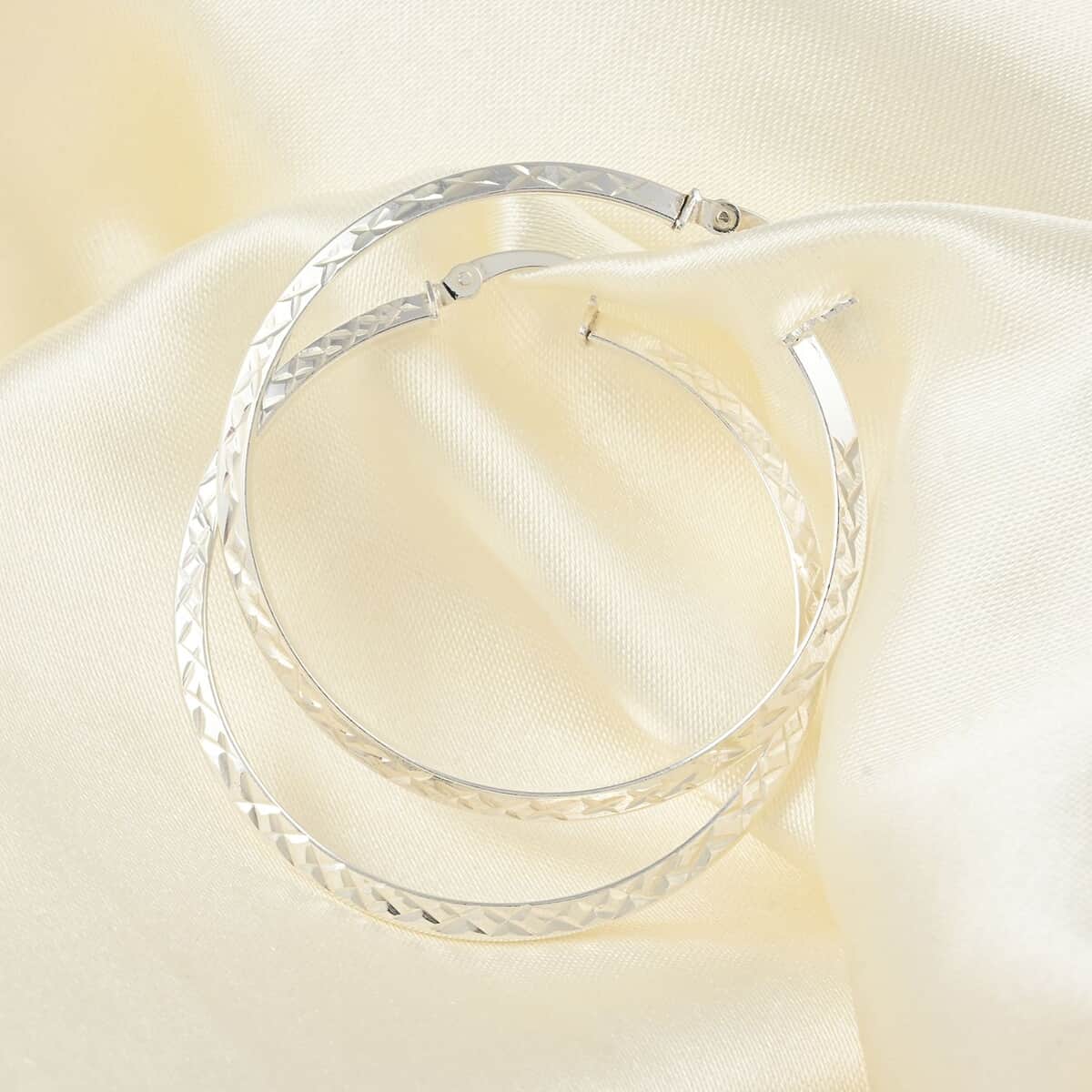 Sterling Silver Hammered Texture Hoop Earrings 3.80 Grams image number 1