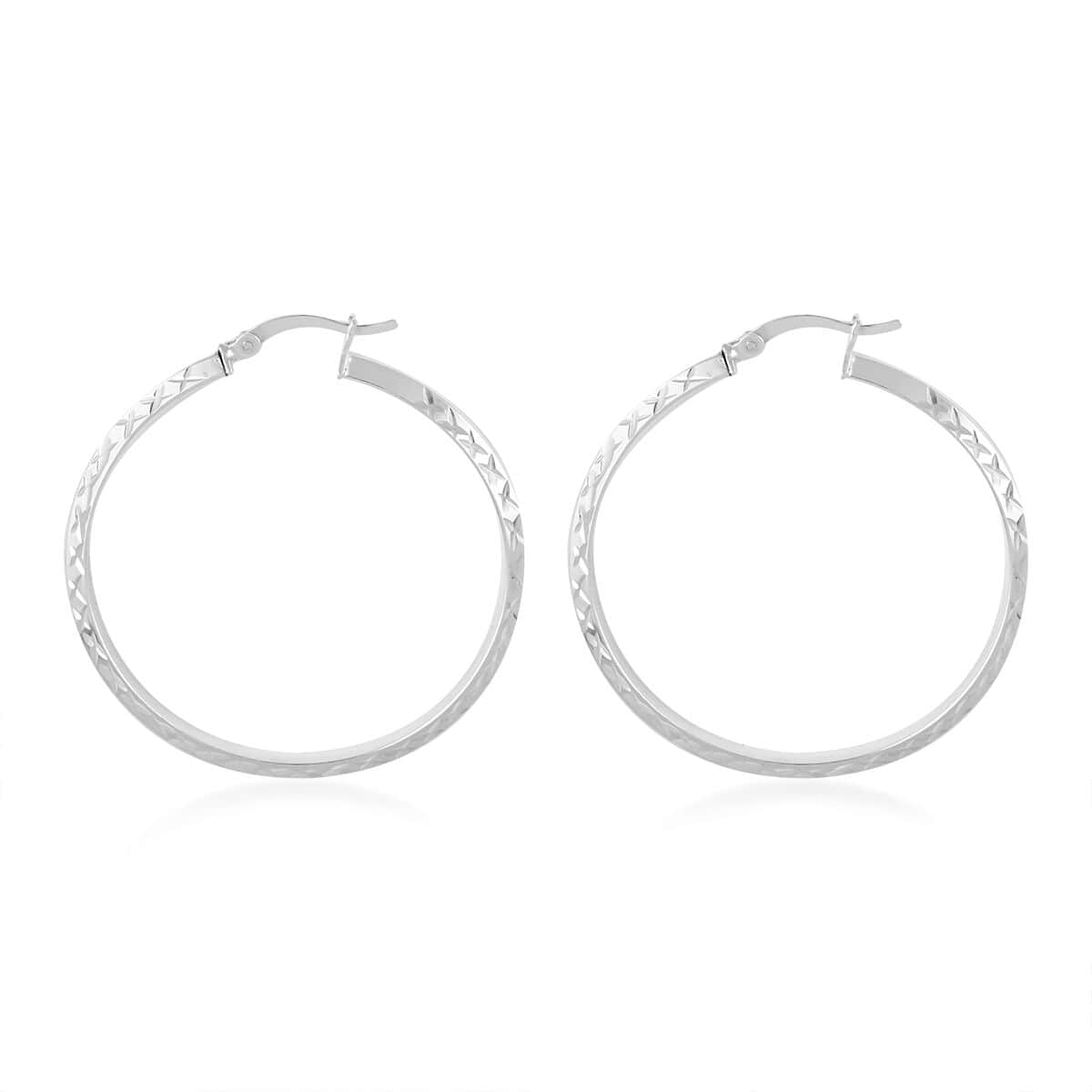 Sterling Silver Hammered Texture Hoop Earrings 3.80 Grams image number 3