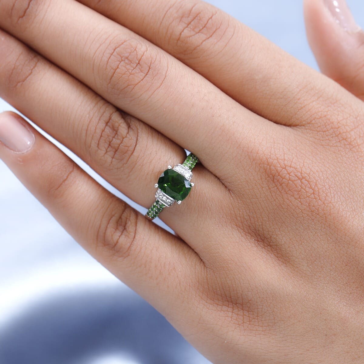 Chrome Diopside and White Zircon Ring in Platinum Over Sterling Silver (Size 6.0) 1.50 ctw image number 2
