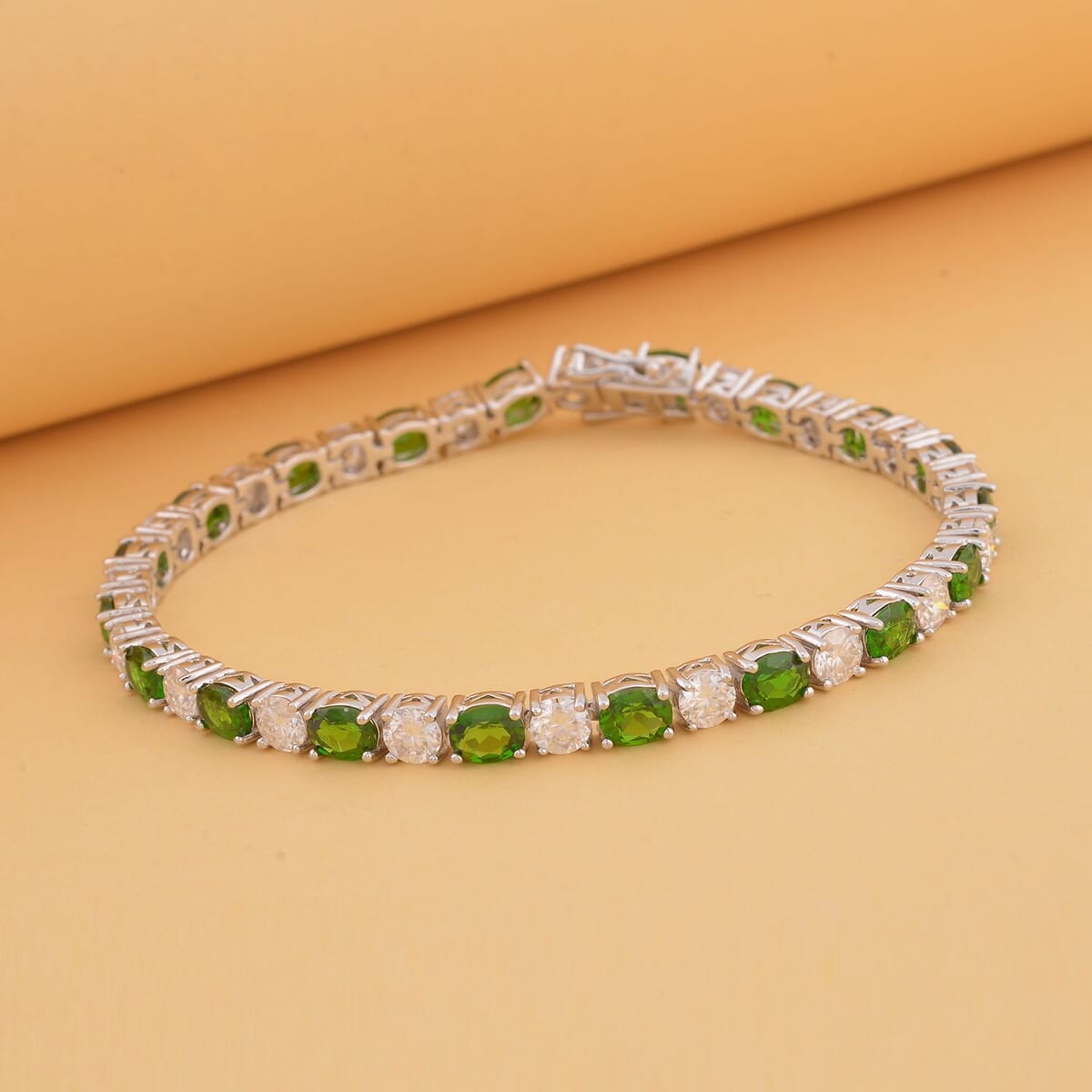 Natural Chrome Diopside and Moissanite Tennis Bracelet in Rhodium Over Sterling Silver (6.50 In) 8.85 Grams 11.20 ctw image number 1