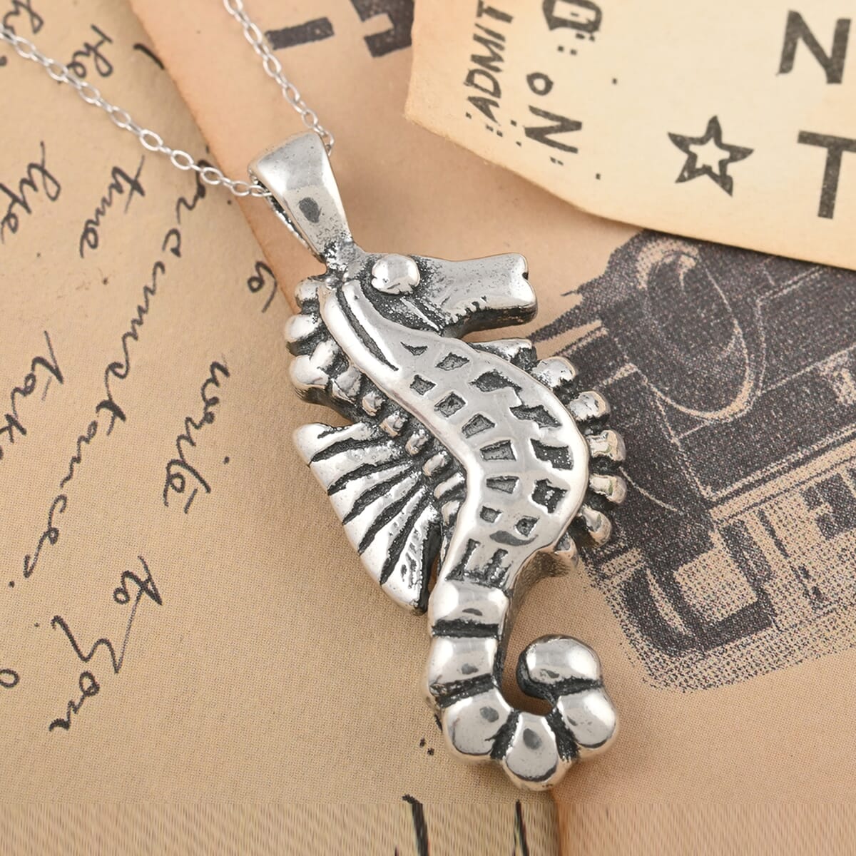 Rhodium Over Sterling Silver Seahorse Pendant Necklace 18 Inches 3.20 Grams image number 1