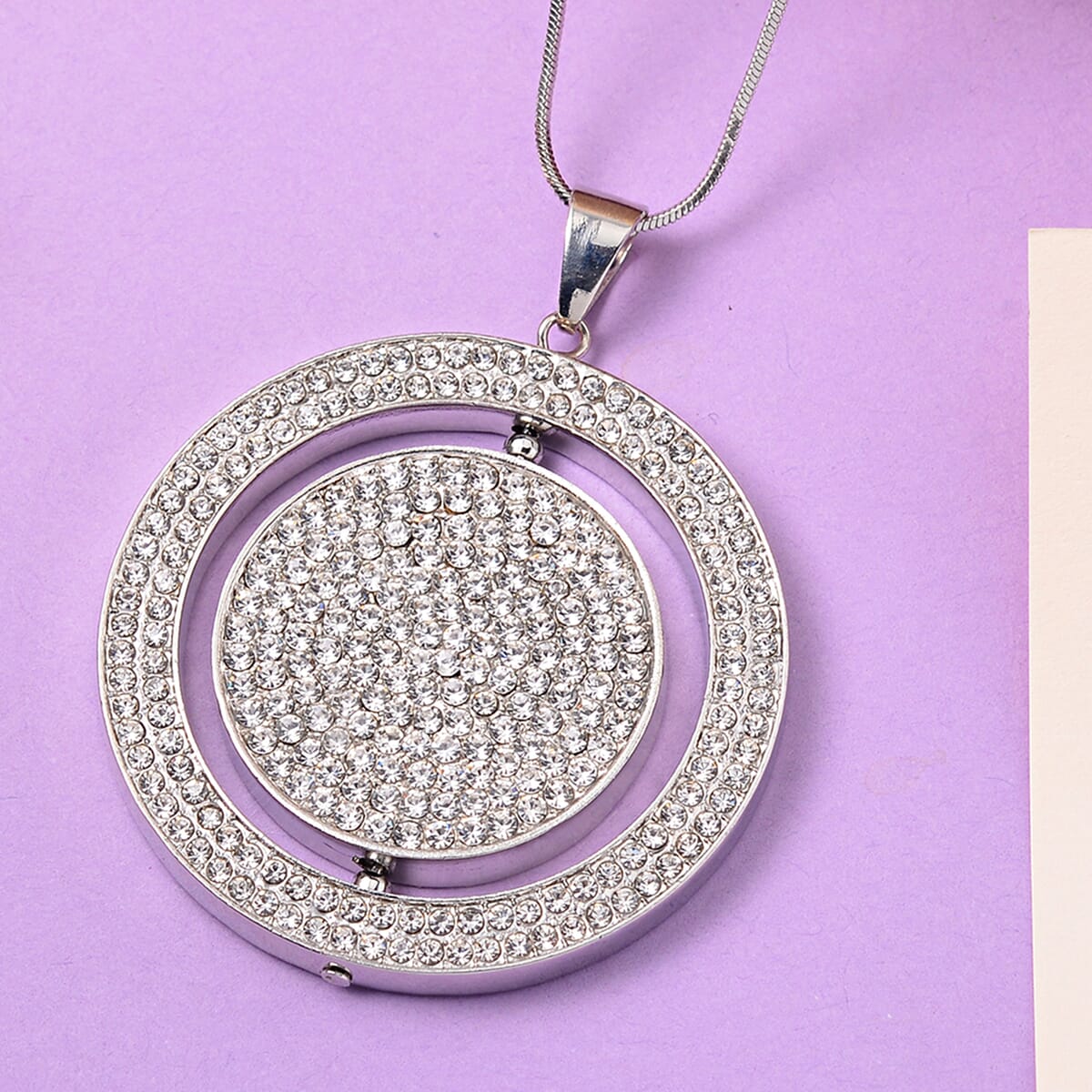 Black Resin and Austrian Crystal Necklace in Silvertone 29-31 Inches image number 1