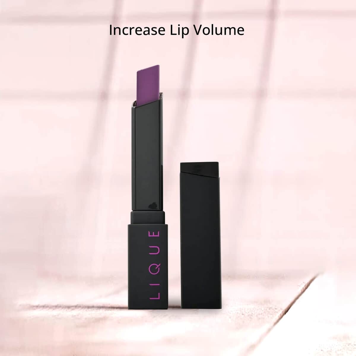 Deal of the Day Closeout Lique Set of 2 Lipstick & Powder Set (But 1 Get 1 Free) image number 1