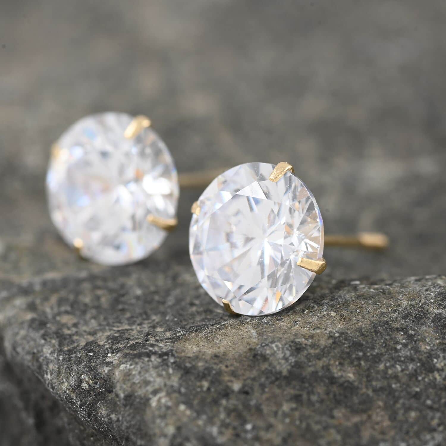 2024 14k Diamond Simulated Stud Earrings Yellow Gold