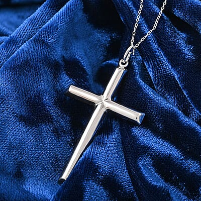 Sterling Silver Classic Cross Necklace 18 Inches 2.80 Grams