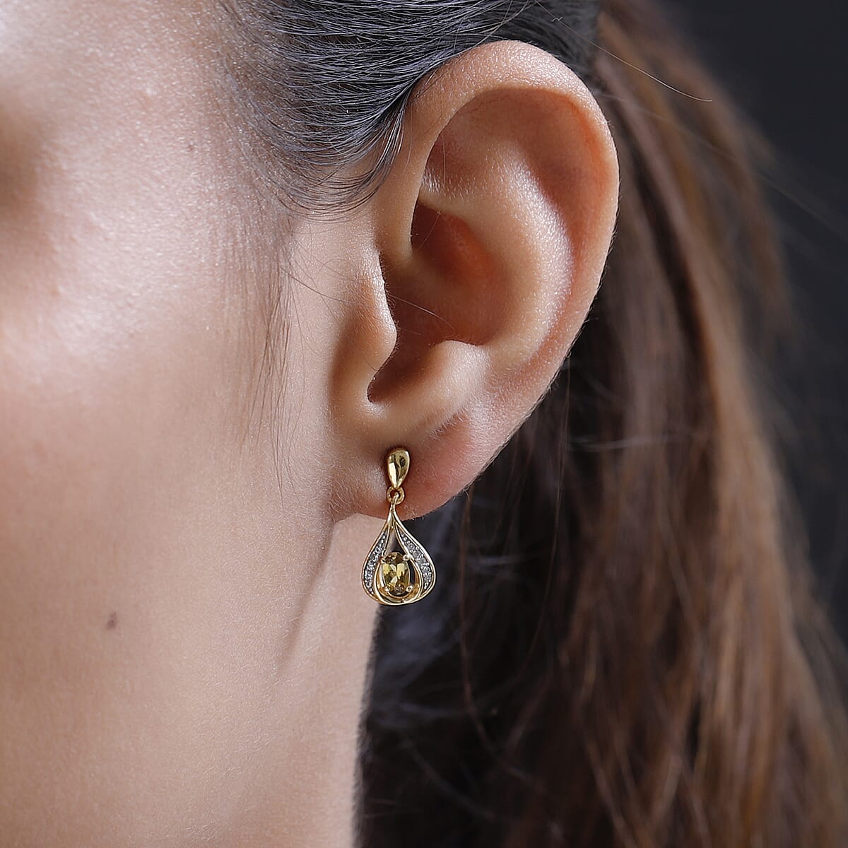 Premium Golden Tanzanite and White Zircon Dangle Earrings in Vermeil Yellow Gold Over Sterling Silver 0.65 ctw image number 2